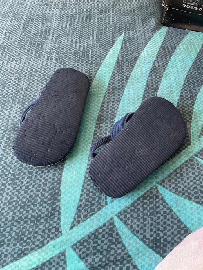 Sandales tongs chaussures plage - photo numéro 2