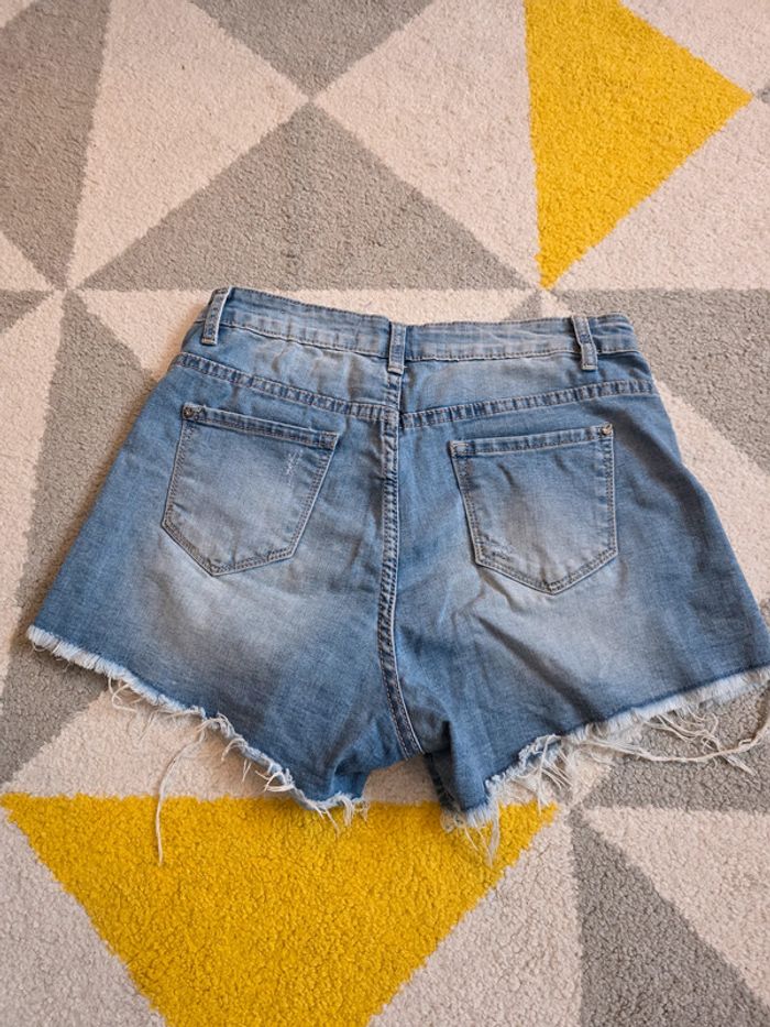 Short en jean Shiny Design Taille 36 - photo numéro 2