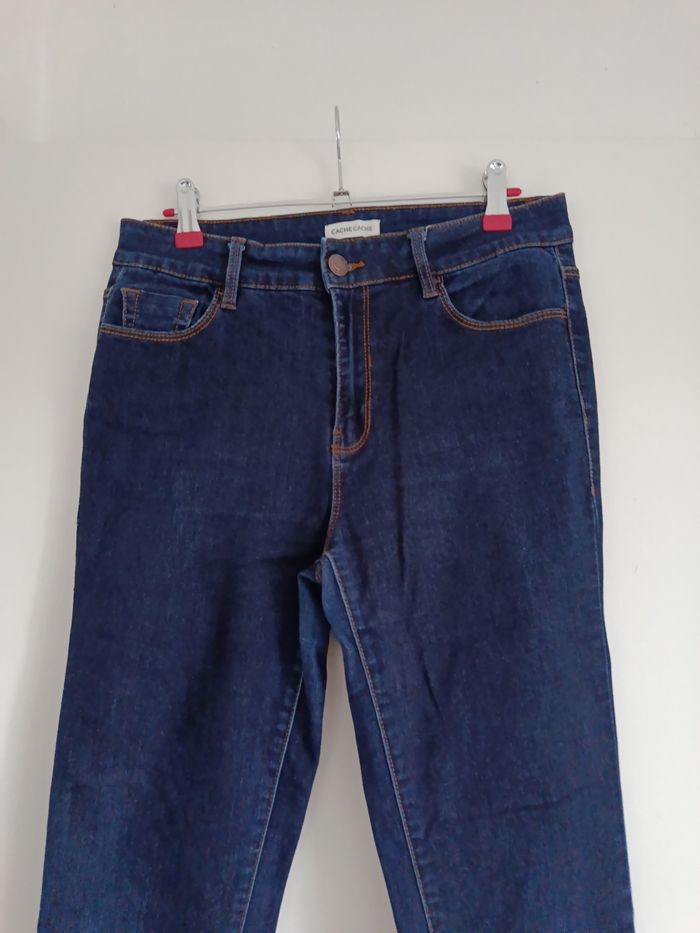 Jean Cache cache - photo numéro 2