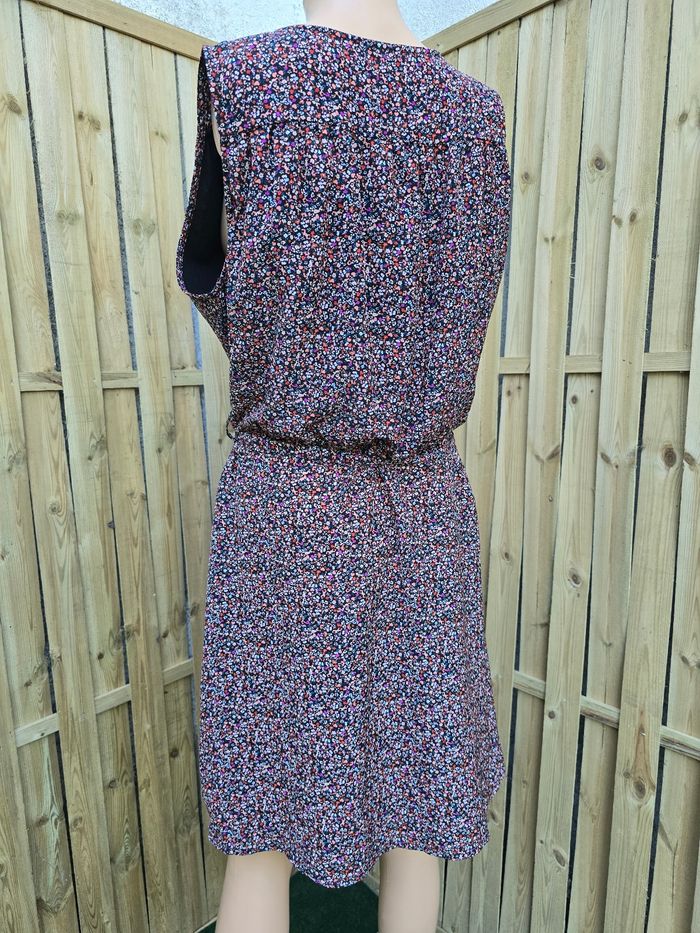 Robe motif liberty taille 44/46 - photo numéro 8