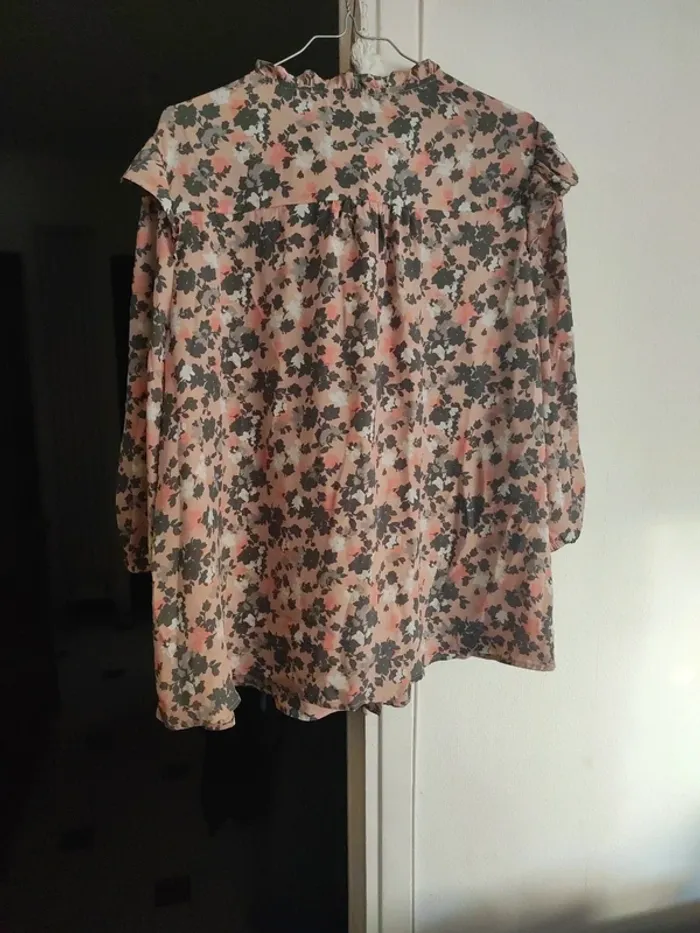 Blouse - photo numéro 2