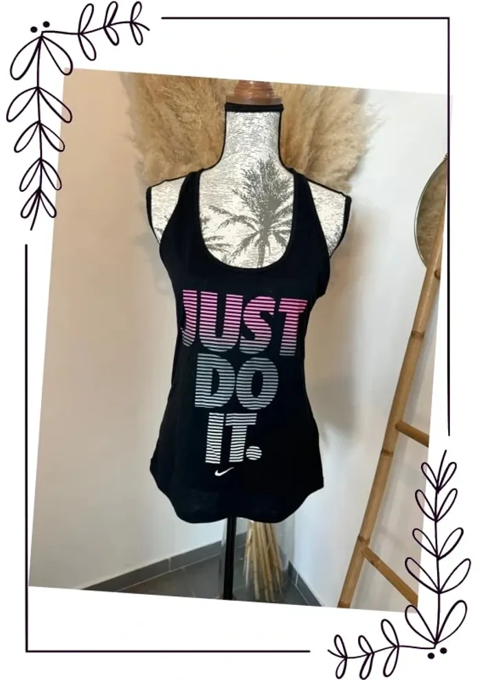 Débardeur Nike rose et noir