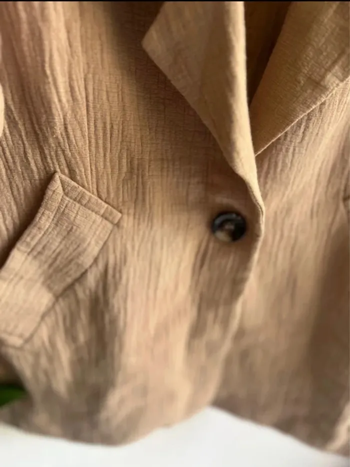 Jolie blazer en gaz de coton neuf étiquette T1 - photo numéro 3