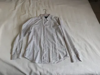 Très belle chemise slim fit xxl