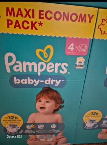 Couches Pampers taille 4 (108)