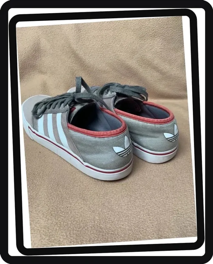 Adidas baskets homme/grand ado P/45 en toile - photo numéro 2