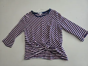 T-shirt jennyfer M