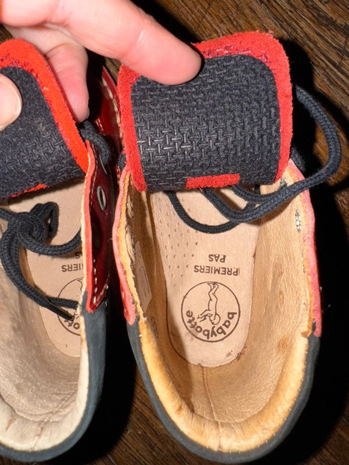 Chaussures en cuir babybotte  Taille 21 Jamais porté - photo numéro 6
