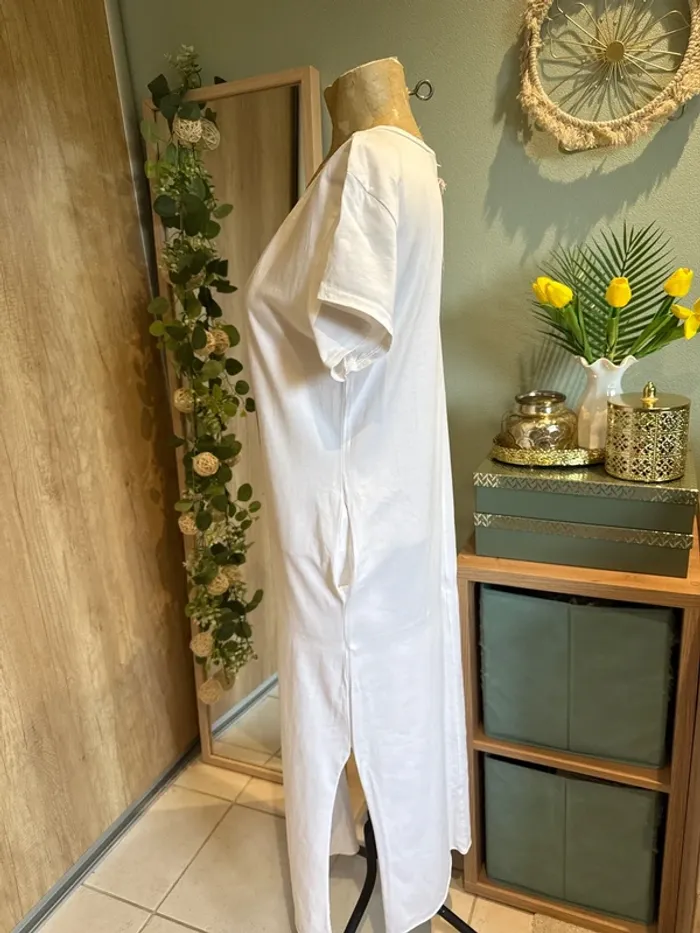 Magnifique robe longue avec skull devant et poches femme - photo numéro 3