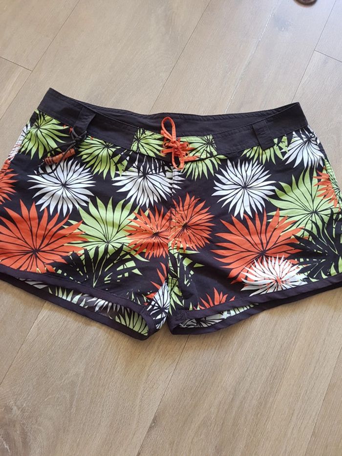 Short femme M