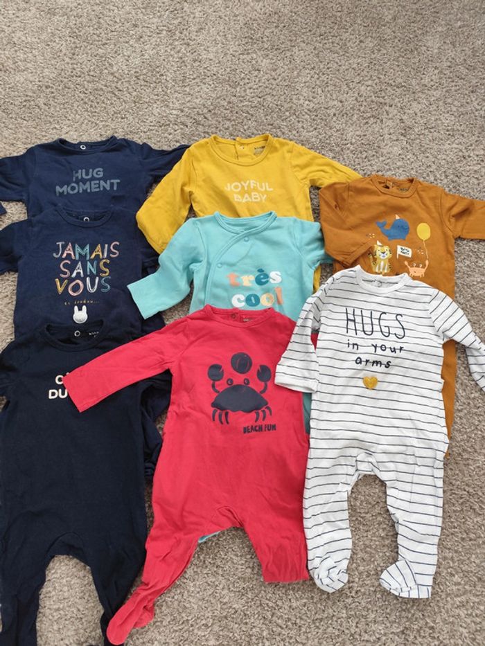 Lot de pyjamas été 6mois - photo numéro 2