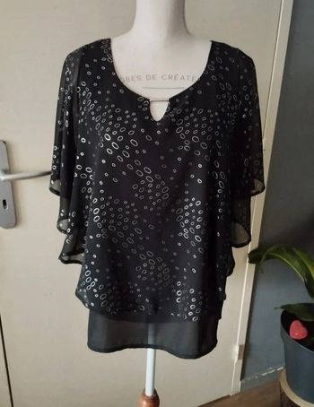 Magnifique blouse taille M/L