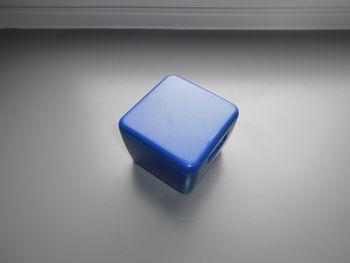 Boite avec couvercle à 0,50 EURO