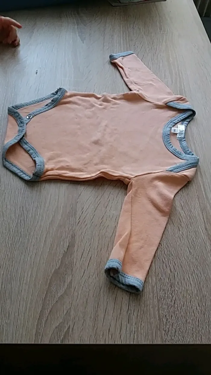 Body manche longue 3 mois