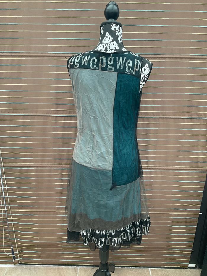 Robe sans manche bleu vert imprimé T4 - photo numéro 2