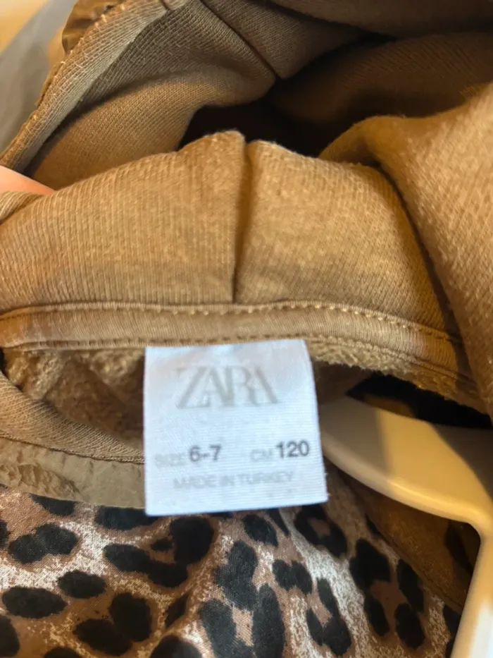 🤎 Sweat à capuche ZARA marron – Taille 6/7 ans 🤎 - photo numéro 4