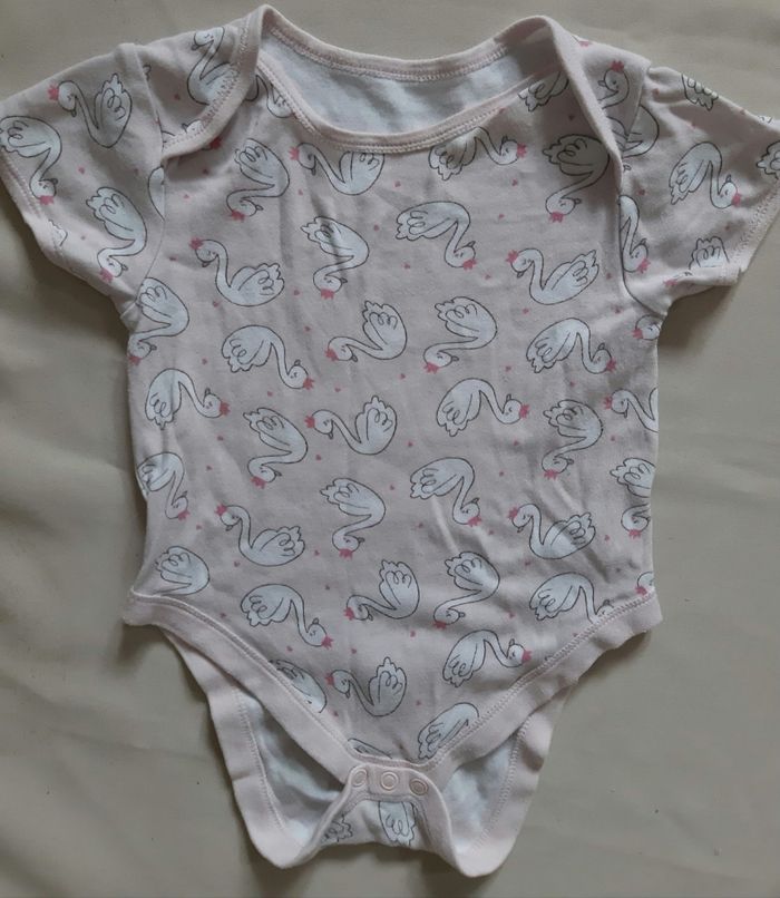 lot de 2 bodies manches courtes fille - cygnes - 2 ans - 92 cm - photo numéro 2