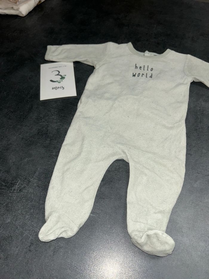 Pyjama bébé « hello world » - photo numéro 2
