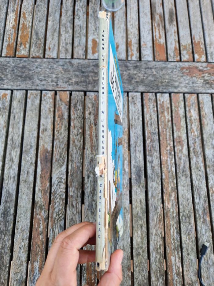 Bande dessinée Johan et Pirlouit dos rond - photo numéro 2