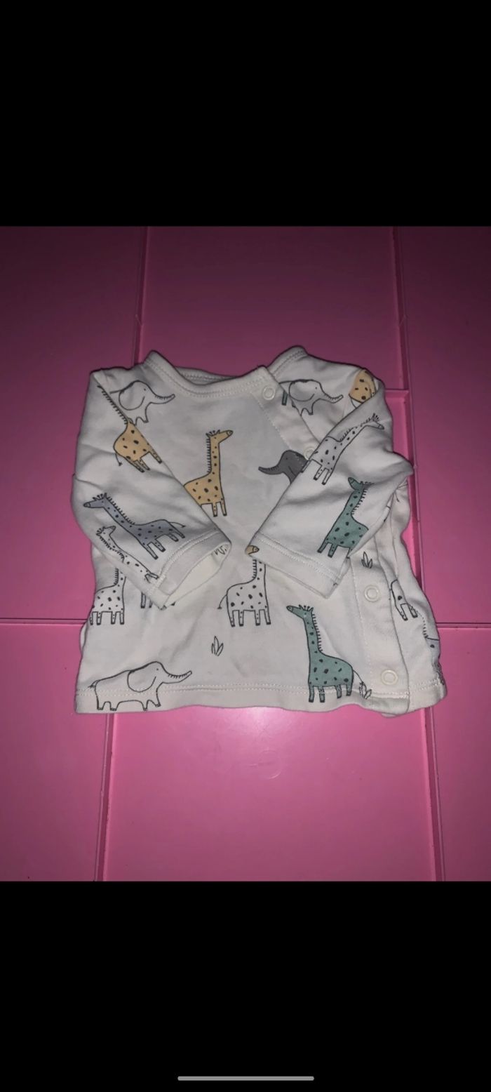 👣Haut de pyjamas bébé 👣 - photo numéro 2