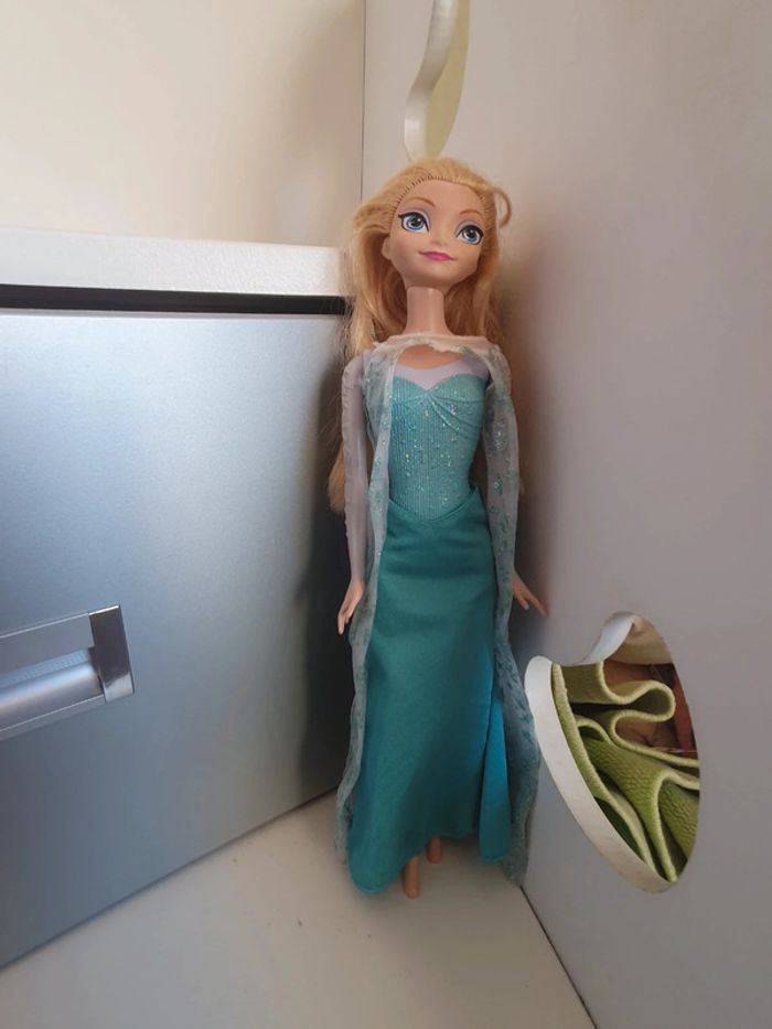 💙 Poupée Elsa Reine des Neiges 💙