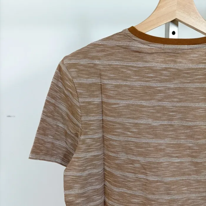 T-shirt Bizzbee rayé marron et beige col contrasté – neuf – taille M A1012 - photo numéro 11