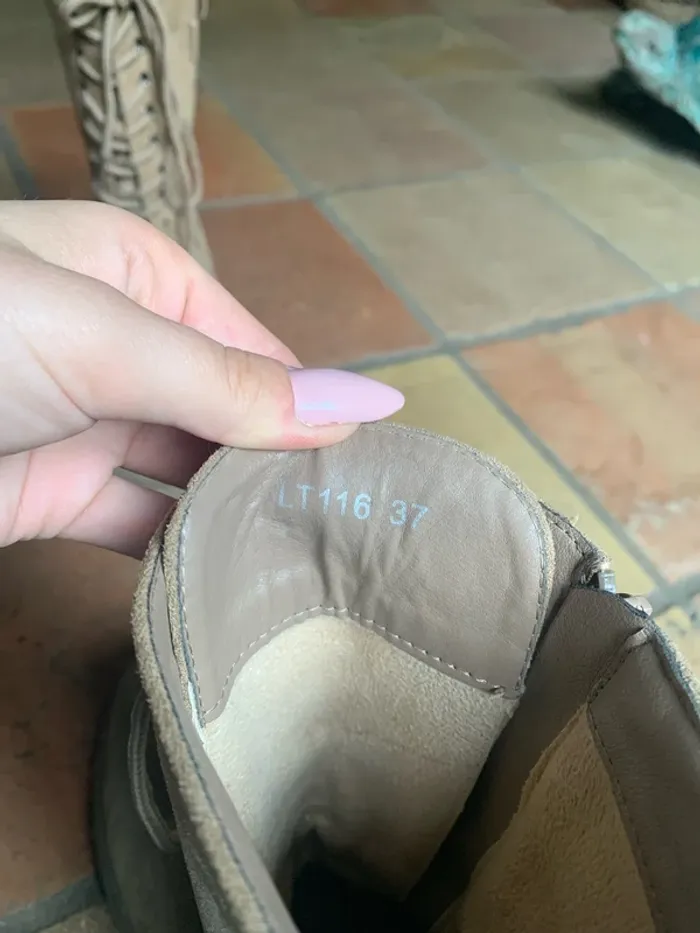 Bottes en daim - photo numéro 4
