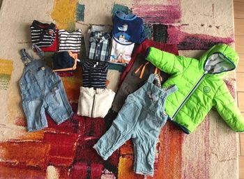 Lot vêtements 18 mois 19 pièces