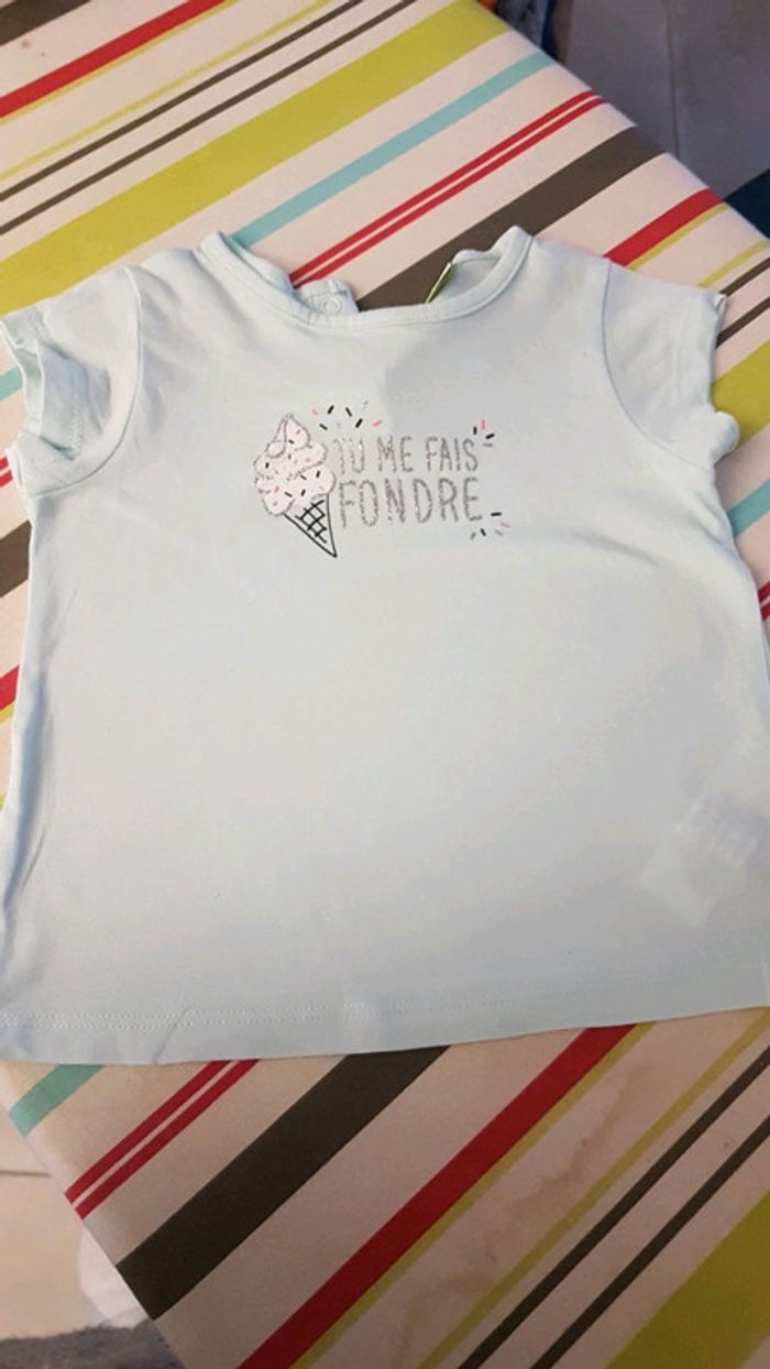 T shirt tape à l'oeil