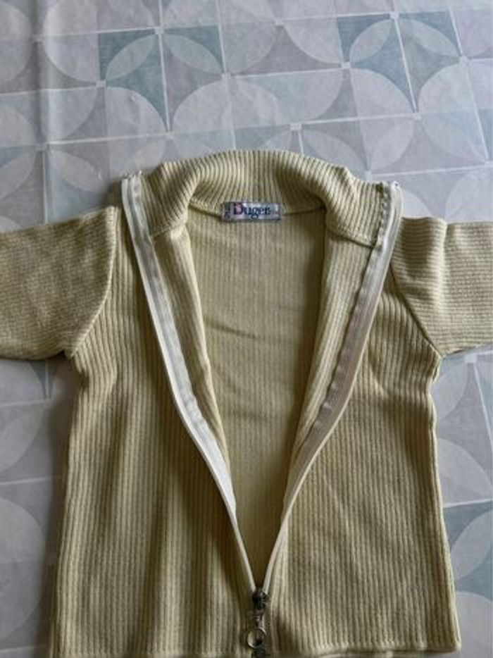 Gilet mixte - 4 ans - Duger - en très bon état - photo numéro 3