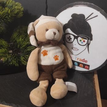 Doudou ours blanc marron empreinte baby nat bonnet colerette orange