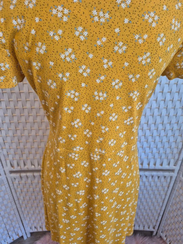 💕Jolie Robe jaune moutarde fleurie Inextenso fille T. 16 ans 💕 - photo numéro 5