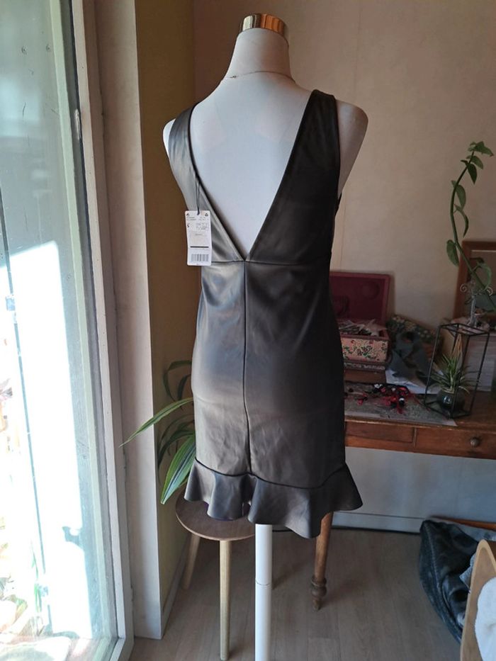 Robe simili Décolleté - photo numéro 4