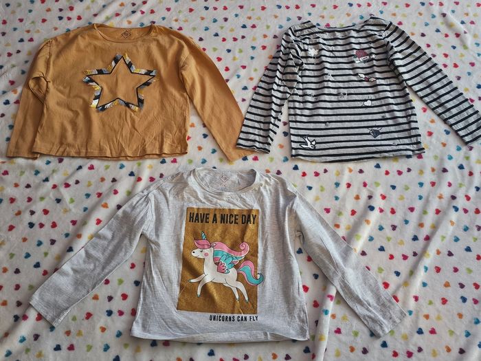 Lot t shirt tex 6 ans