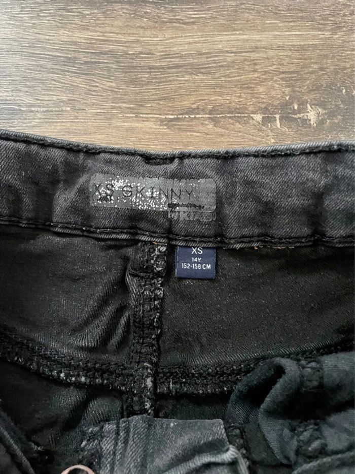 Jean skiant kiabi XS 34 excellent état - photo numéro 4