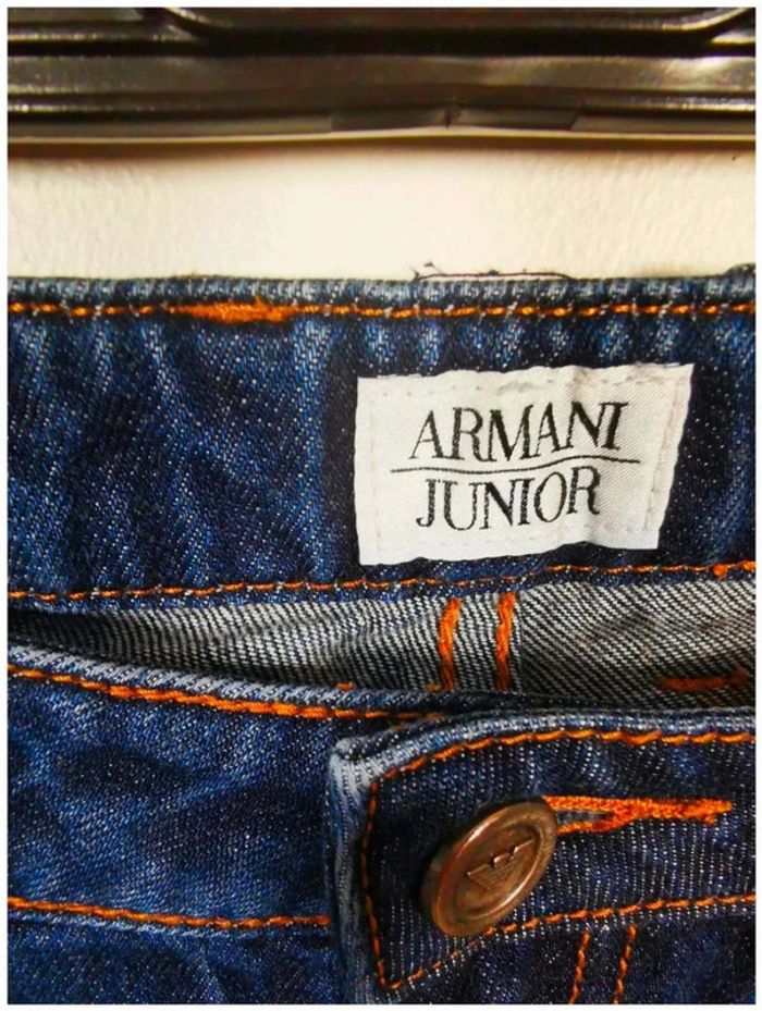 C29 jeans marine Armani Junior 11 ans - photo numéro 3