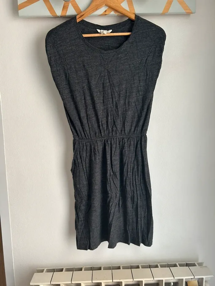 Robe basic H&M