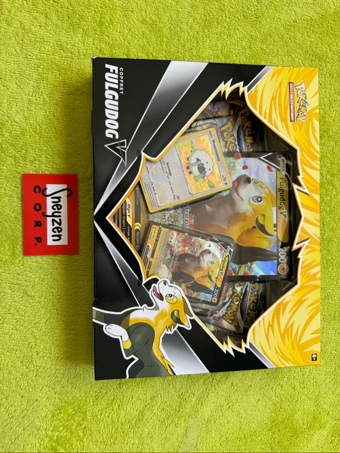Coffret Pokémon Fulgudog V 4 boosters Neuf et scellé