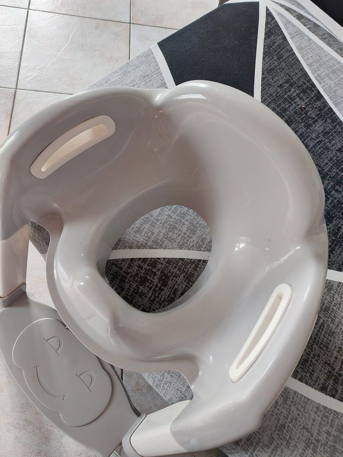 Reducteur toilette - photo numéro 3