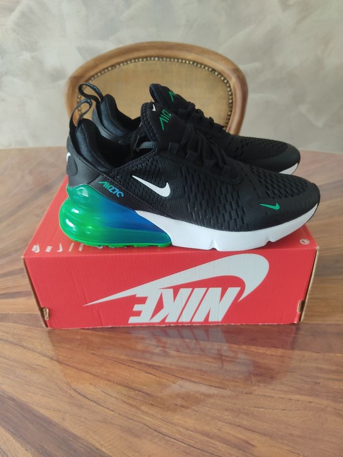 Baskets Nike air max 270 T 38.5 - photo numéro 4