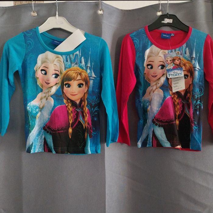 T-shirts frozen