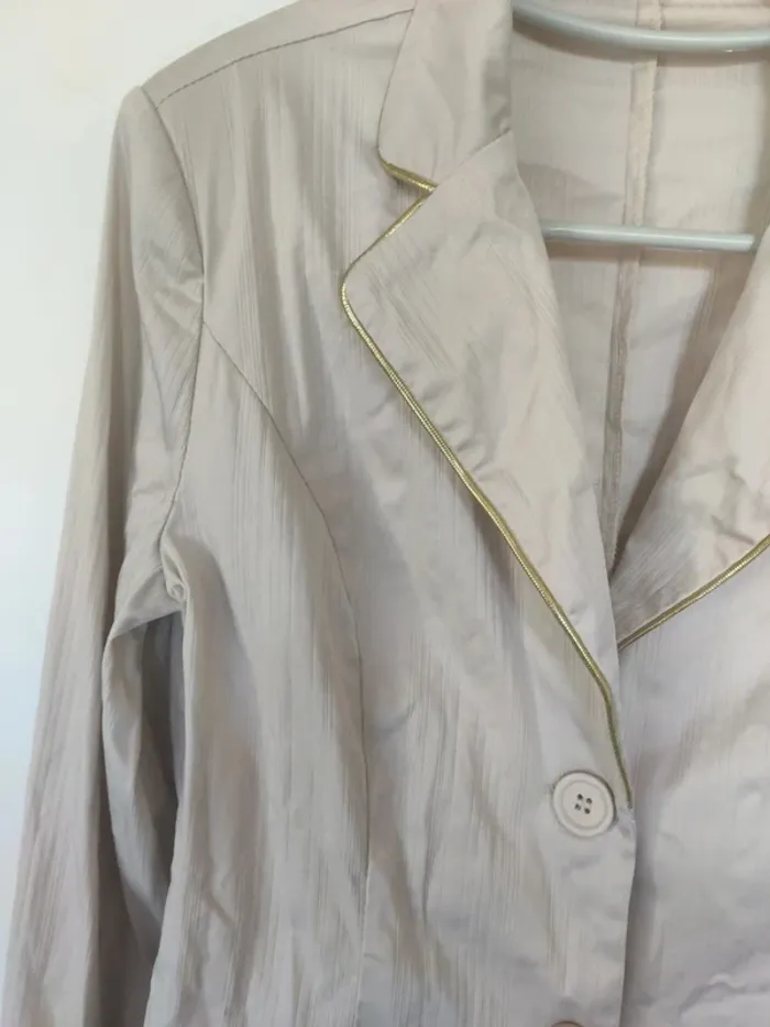 Veste beige doré Lili Mercredi Taille 2 - photo numéro 2