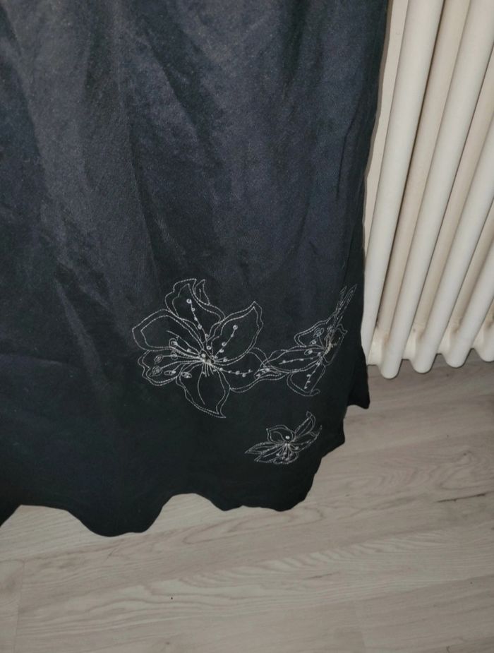 Robe longue noire deco fleur - photo numéro 2