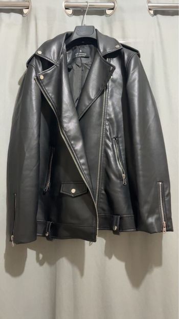 Vest perfecto en similicuir 