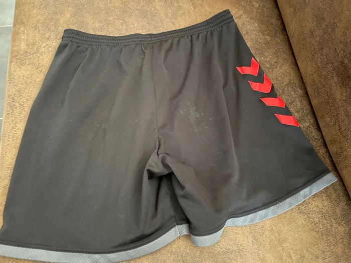 Short sport hummel L - photo numéro 2