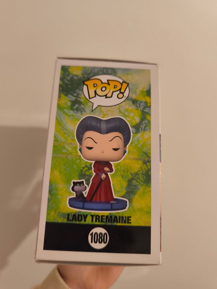 Funko pop Disney figurine lady tremaine vilains cendrillon - photo numéro 4