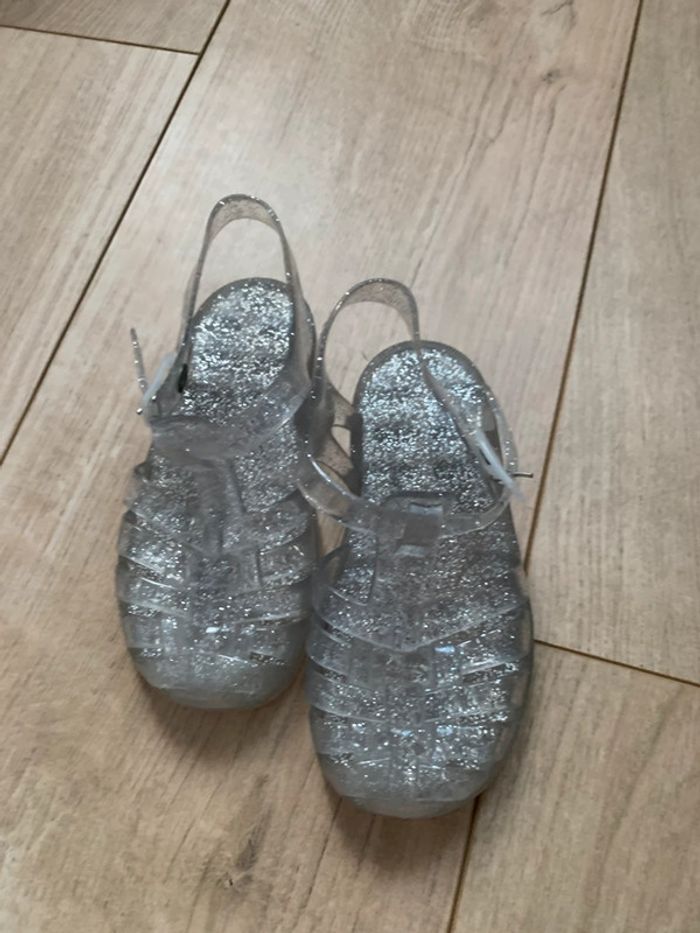 Chaussures été plastique