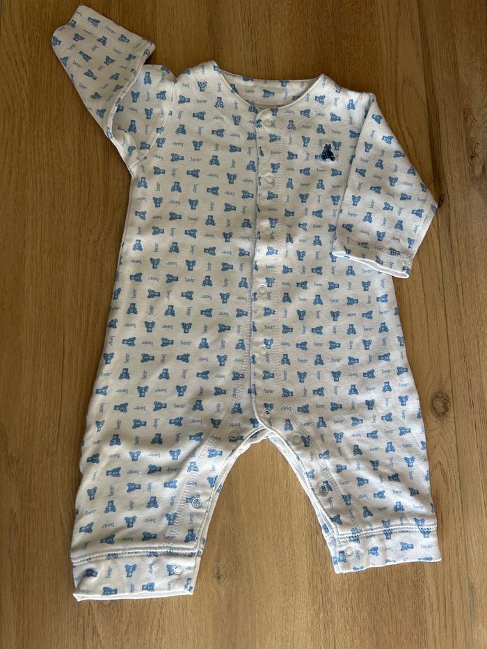 Combinaison motif oursons taille 3 mois - photo numéro 1