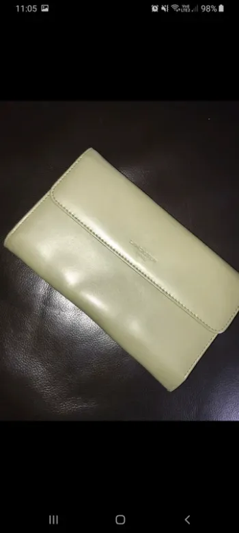 Porte feuille