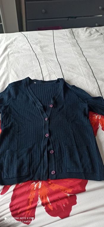 Gilet Bleu marine t. 38